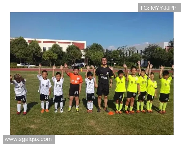 热爱阅读的足球明星们如何在书海中找到灵感与成长